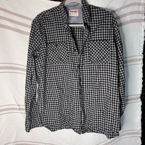 Wrangler men’s large shirt